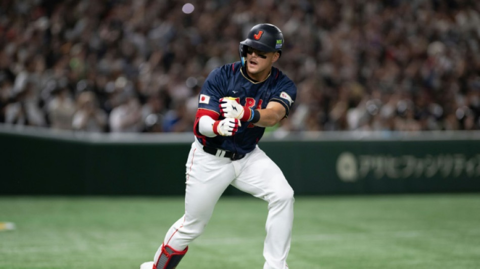 Japan fans pepper US-born Nootbaar with love at World Baseball Classic