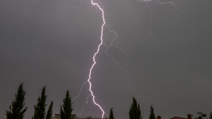 Forte temporale sulla Romagna, grandine e strade allagate