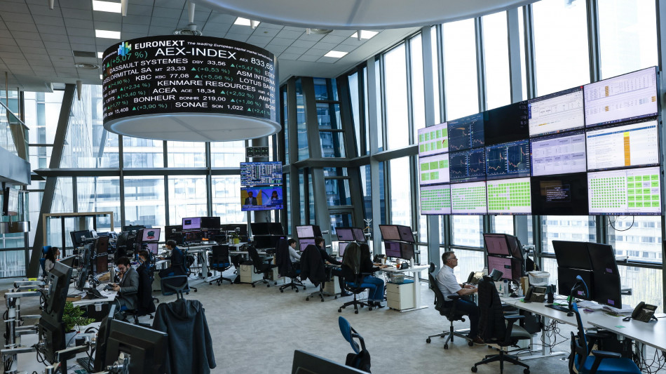 Borse: Europa in calo, dopo i tassi guarda a inflazione