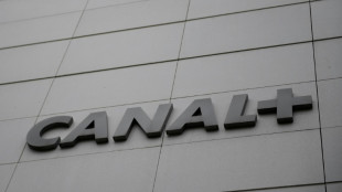 Le groupe Canal+ annonce "renoncer" &agrave; la diffusion des cha&icirc;nes du groupe TF1