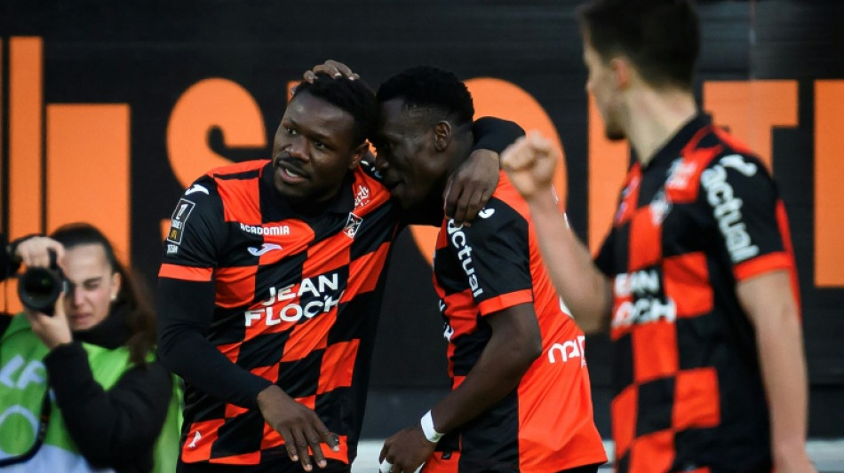 Lens suffer blow to title hopes with Lorient loss
