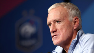 Deschamps: &eacute; preciso se adaptar &agrave; nova gera&ccedil;&atilde;o para n&atilde;o se tornar um "velho tolo"