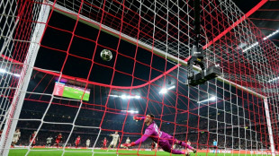 C1: avec un doubl&eacute; de Kane, le Bayern surclasse Leverkusen et met un pied en quarts