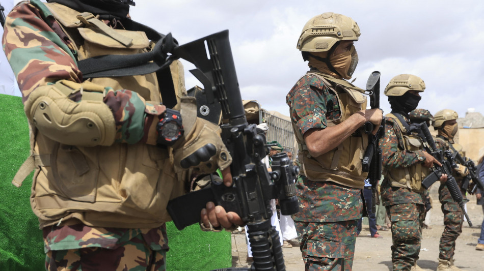 Aspides, 'tornano gli Houthi, massima cautela nel Mar Rosso e nel Golfo di Aden'