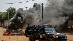 Bissau: le pr&eacute;sident renvers&eacute; Embalo &agrave; Brazzaville, tensions dans la capitale