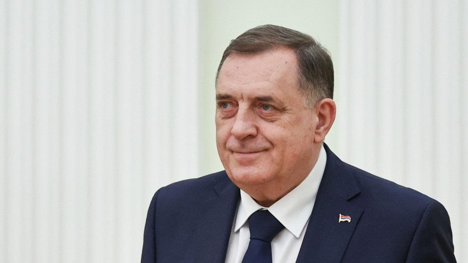 Dodik ritorna in Bosnia dalla Serbia senza problemi