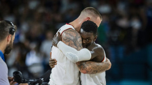 Schr&ouml;der und Theis in einem Team? "Bin mit dem GM im Austausch"