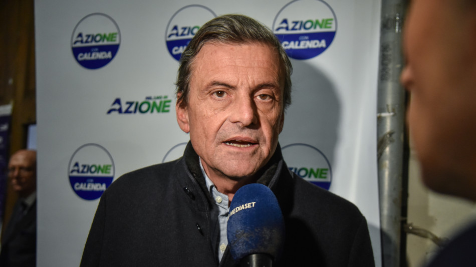 Calenda, 'surreale che altre opposizioni e il governo siano assenti a Kiev'