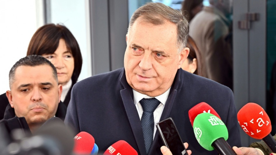 Candidato do l&iacute;der dos s&eacute;rvios da B&oacute;snia conquista Presid&ecirc;ncia (resultados parciais)