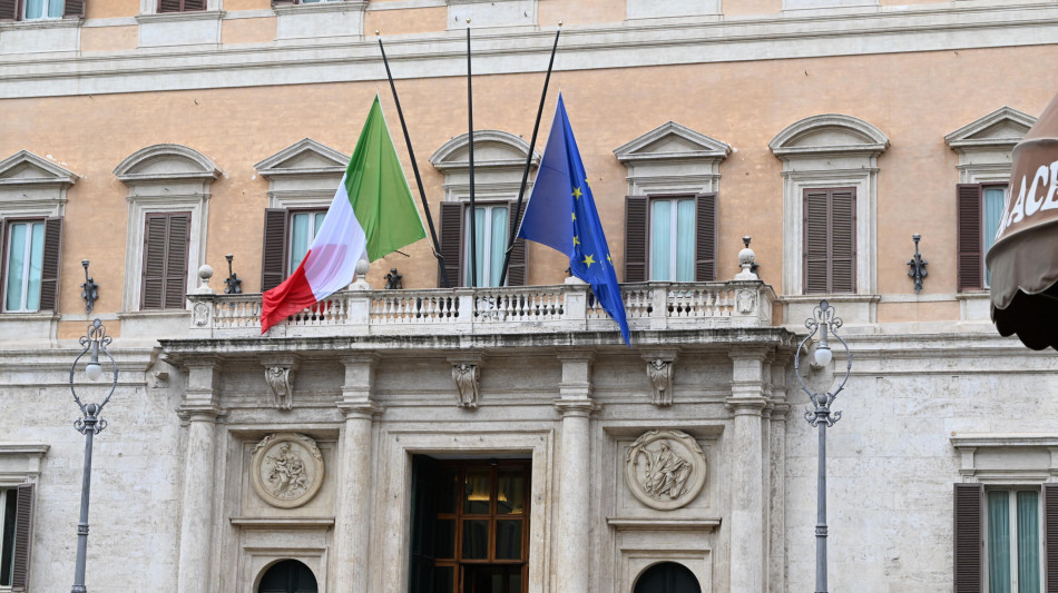 Camera annulla "le conferenze stampa di oggi per ordine pubblico"