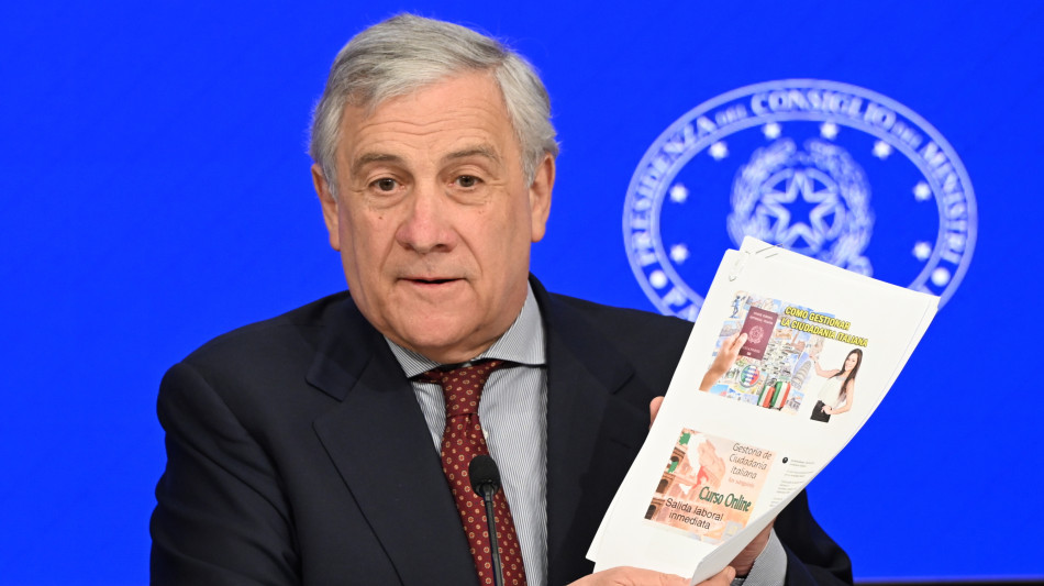 Ue: Tajani, abbiamo bisogno costruire non di sfasciacarrozze