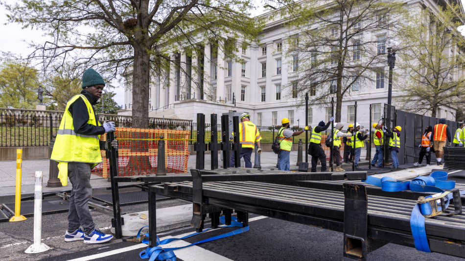 Proteste anti-Trump previste negli Stati Uniti e a Londra