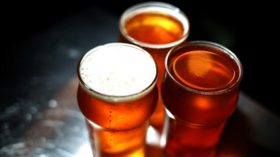 Weltgrößter Brauereikonzern AB InBev steigert trotz geringeren Absatzes Gewinn