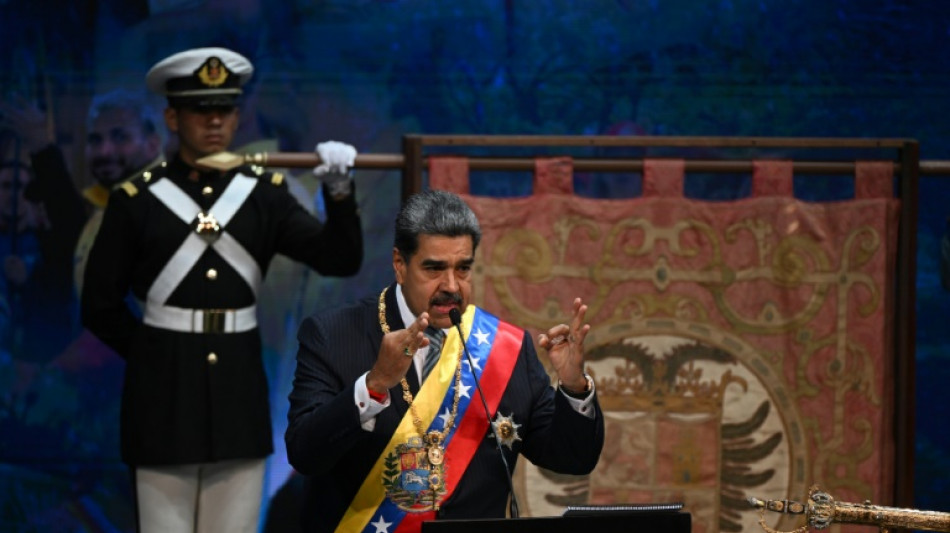 Maduro cria comissão para mudar a Constituição e construir 'novo Estado'