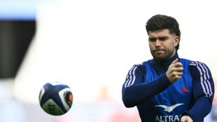 All lights are go for Jalibert, says France's Dupont