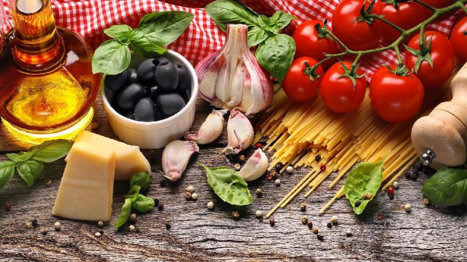 Dieta sana e sostenibile, italiani tra i pi&ugrave; virtuosi in Europa