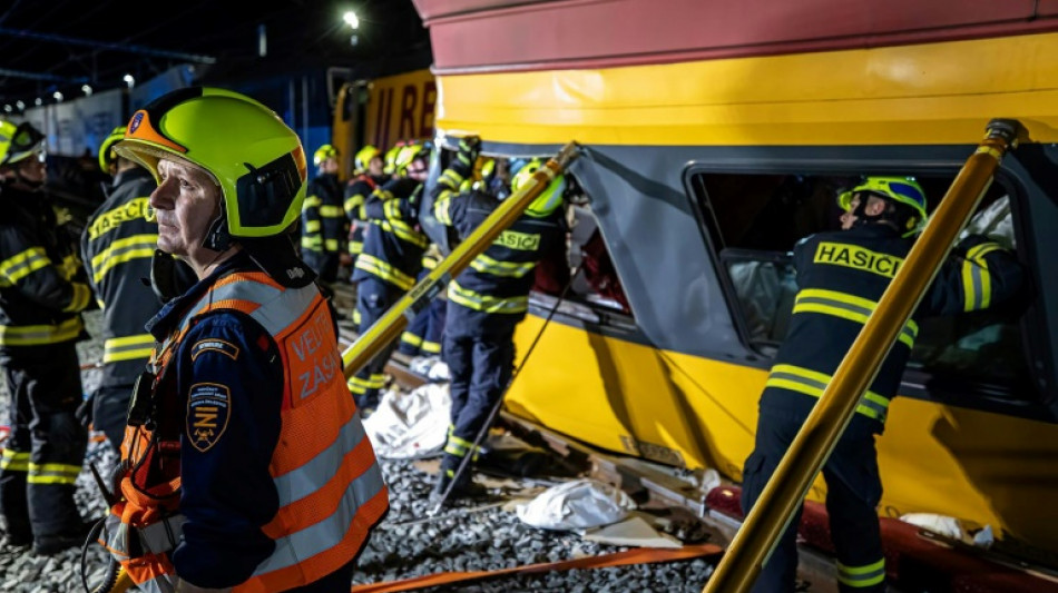 Cuatro muertos y decenas de heridos por la colisi&oacute;n de dos trenes en Rep&uacute;blica Checa