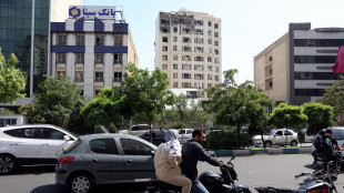 Teheran convoca il rappresentante Usa, protesta per i raid