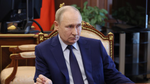 Cremlino, 'noi pronti a continuare il dialogo con Kiev'