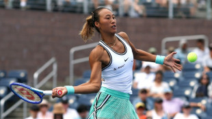 Zheng, Potapova pull off upsets to reach US Open last 16