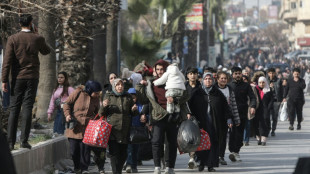 Syrie: des civils fuient les quartiers kurdes d'Alep, d&eacute;clar&eacute;s par l'arm&eacute;e "zone militaire"