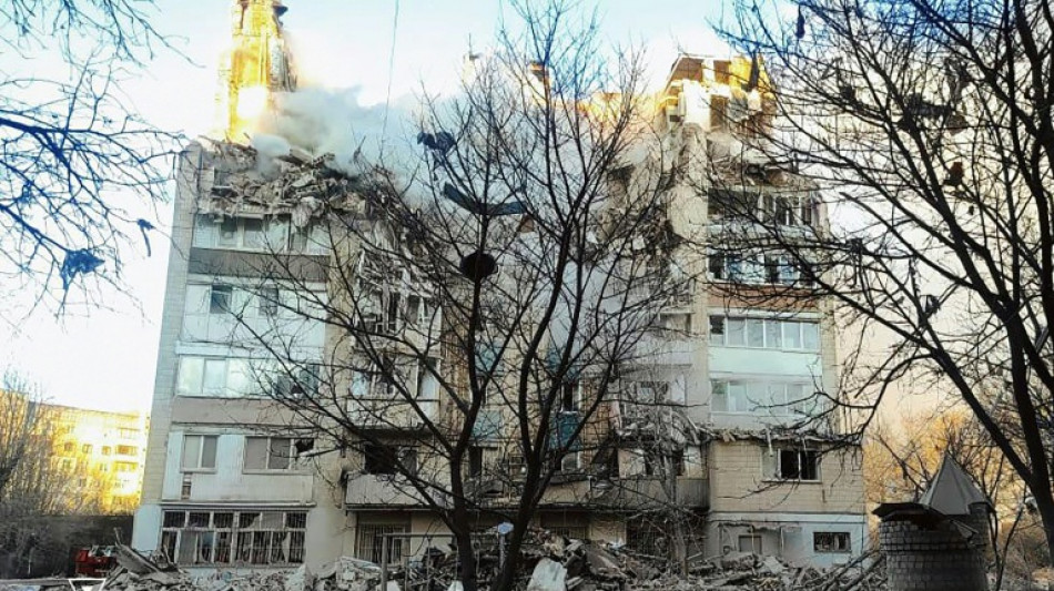 Ukraine: 25 morts dans une frappe russe, tentatives diplomatiques de Zelensky &agrave; Ankara