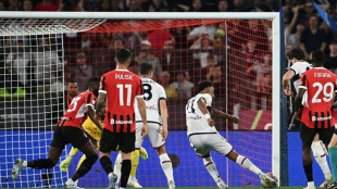 Bologna vence Milan (1-0) e conquista Copa da Itália após 51 anos