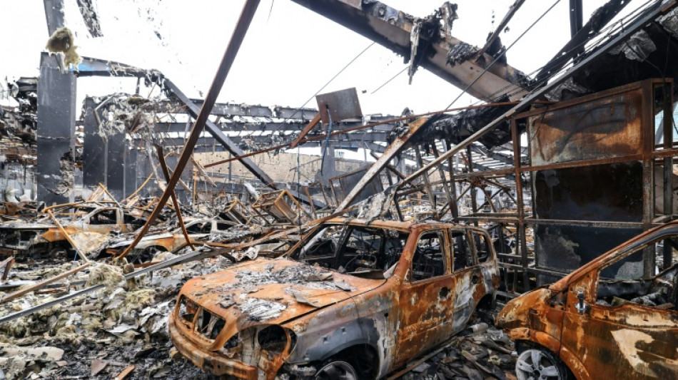 Iran et Isra&euml;l s'attaquent, Trump dit entrevoir un accord avec T&eacute;h&eacute;ran