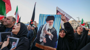 Ir&atilde; multiplica ataques no Golfo ap&oacute;s jurar vingan&ccedil;a pela morte de Khamenei