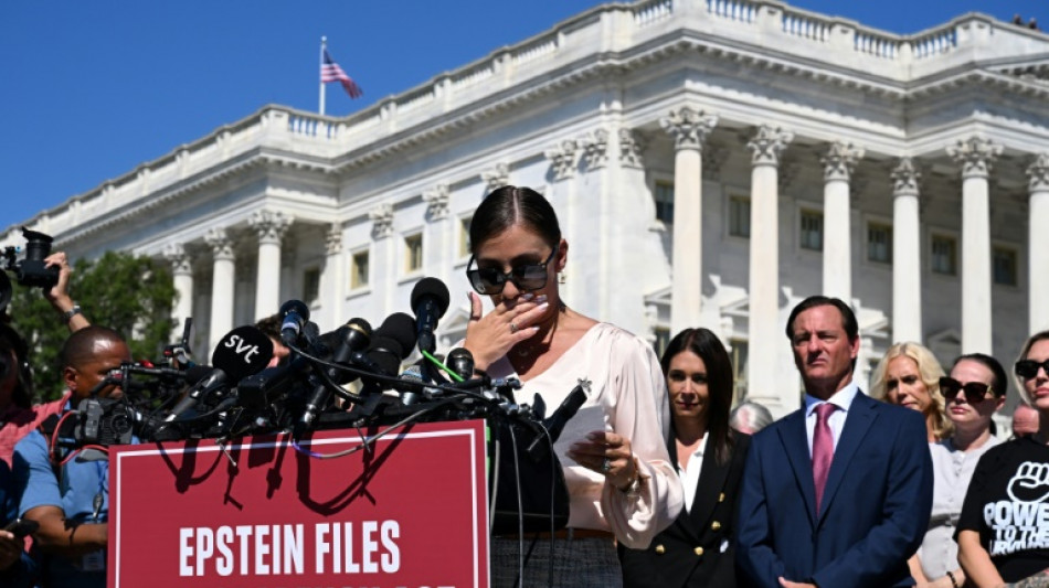 Epstein-Opfer appellieren an Trump und kündigen Liste von Komplizen an