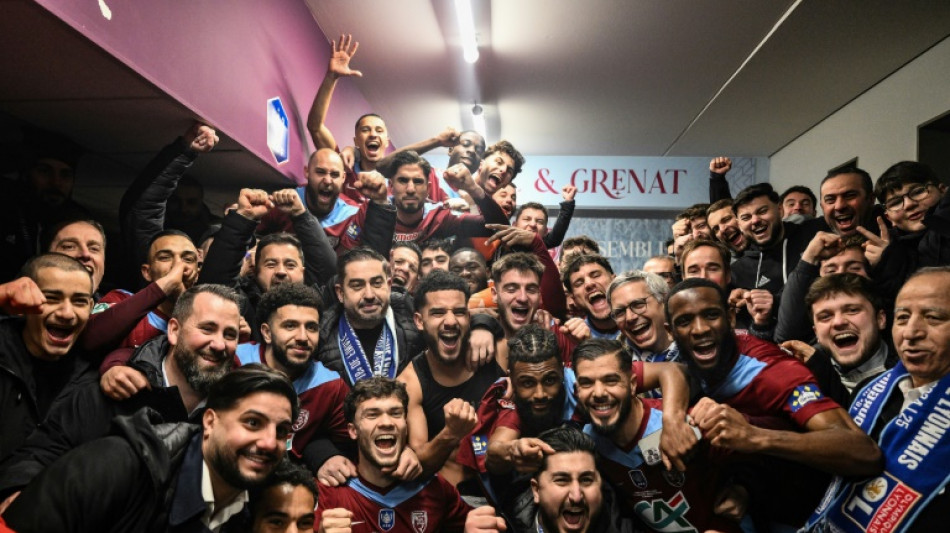 Coupe de France: Lyon &eacute;limin&eacute; par Bourgoin-Jallieu (N3), le PSG s'en sort