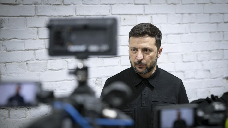 Zelensky, l'esercito russo prepara nuove offensive