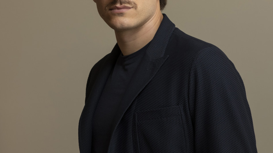 Marinelli sul set di Let Love In diretto da van Groeningen