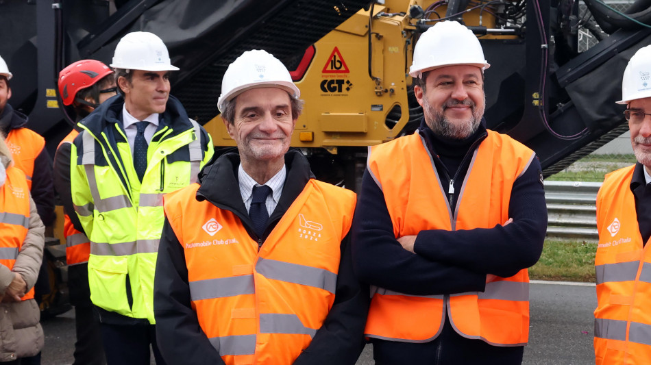 A.Fontana, su M5 fino a Monza Regione non metter&agrave; altre risorse