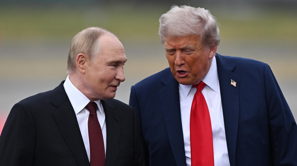 Cremlino conferma, 'vertice con Trump entro 2 settimane'