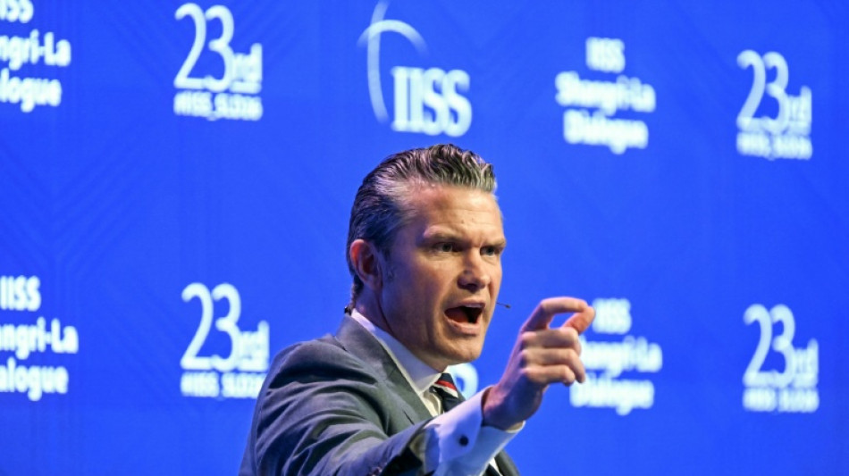 Pentagon chief says US seeks 'stable equilibrium' with China in Asia