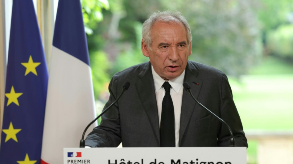 Censure, dissolution: Bayrou de plus en plus menacé