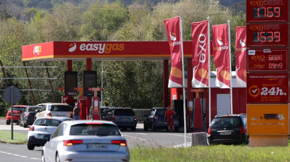 Espa&ntilde;a revisa al alza la inflaci&oacute;n de marzo hasta el 3,4% por los carburantes