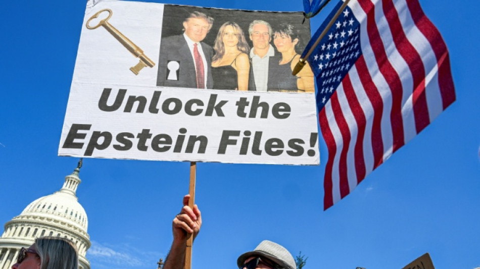 Demócratas publican supuesta carta de Trump a delincuente sexual Jeffrey Epstein