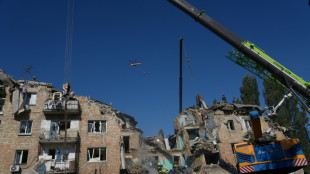 Un ataque masivo ruso deja 22 muertos en Kiev y socava los esfuerzos de paz