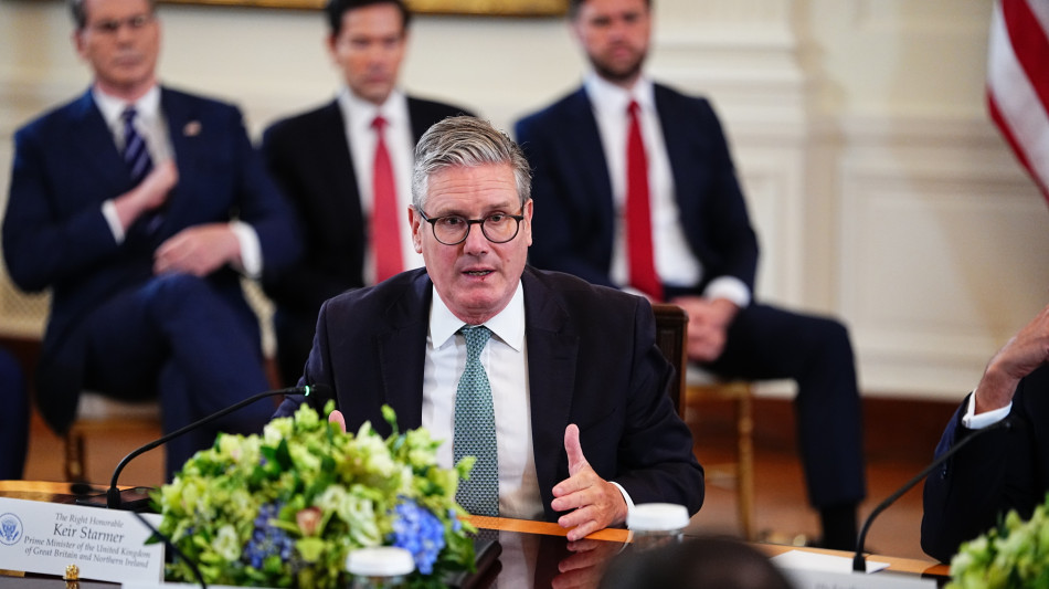 Gb convoca ambasciatore russo dopo gli attacchi a Kiev