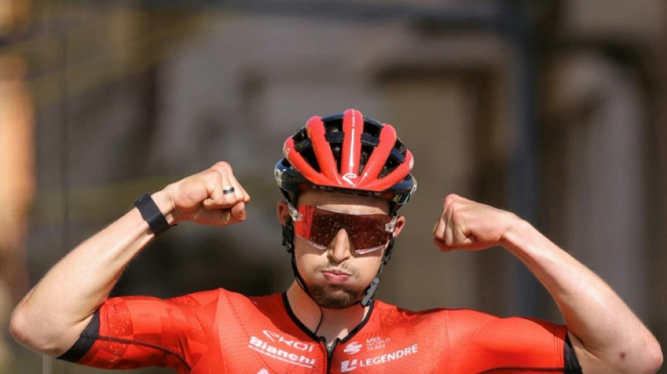 Tour de France: Vauquelin fait encore briller la France, Pogacar d&eacute;j&agrave; en jaune