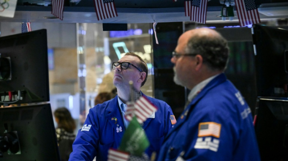 Wall Street finit en baisse sous le poids de prises de bénéfices