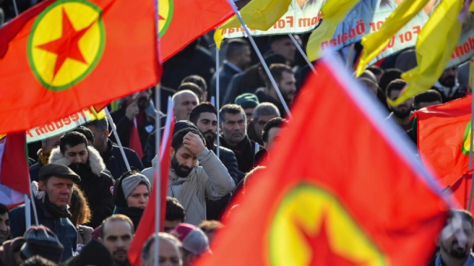 Fun&eacute;railles de "col&egrave;re" pour les trois Kurdes tu&eacute;s &agrave; Paris