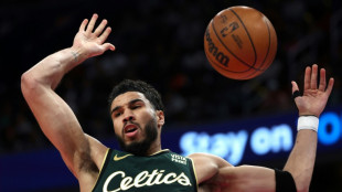 NBA: les Celtics d&eacute;boisent les Bucks
