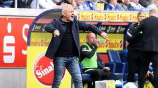 2. Liga: Herber D&auml;mpfer f&uuml;r Aue, Hannover mit Heimsieg gegen Kiel