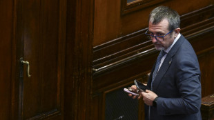 Giunta vota a maggioranza di portare caso delle chat di Delmastro subito in Aula