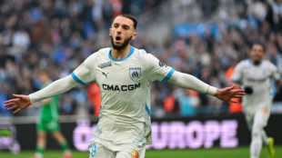 Ligue 1: L'OM avec la mani&egrave;re face &agrave; des Verts p&acirc;les