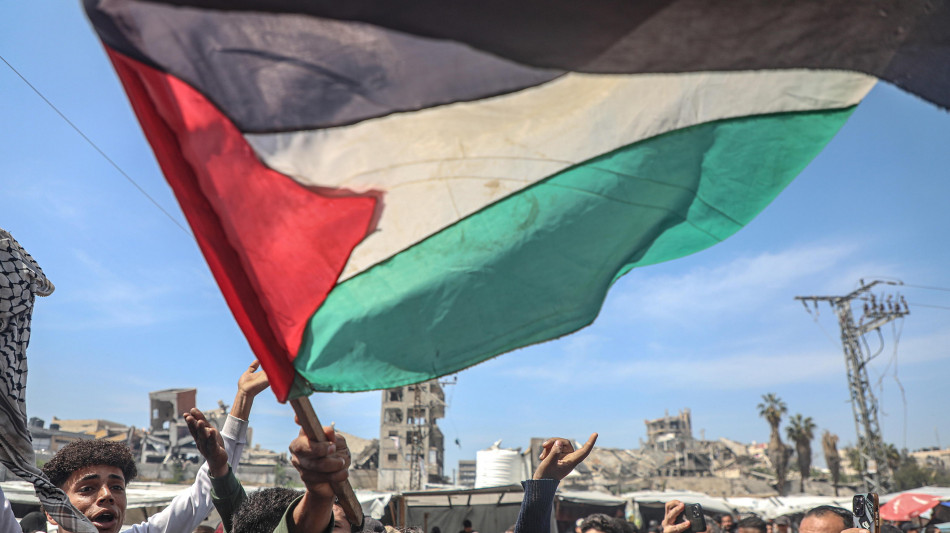 Hamas pubblica video con ostaggio Elkana Bohbot