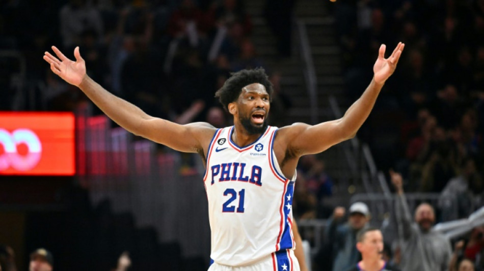 Embiid gives 76ers sixth straight win with victory in Cleveland